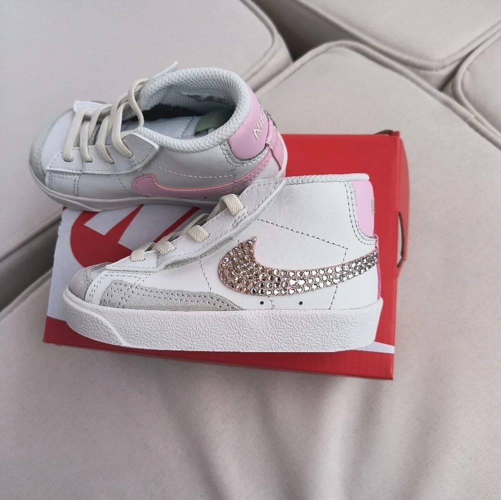 Girls Toddler Nike Blazer Mid 77 Sneakers Shoes Customized With Crystals Size 7